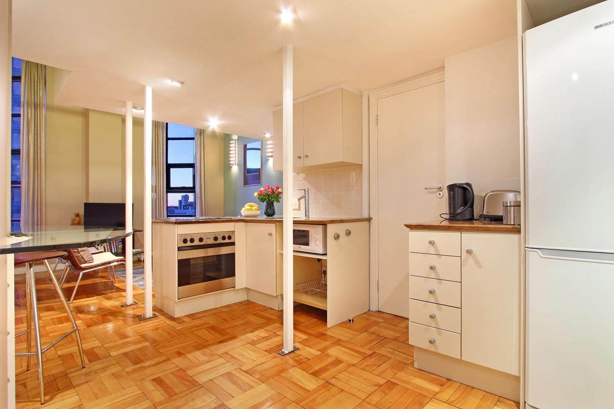 Cape Eazi Stayz Mutual Apartments Кейптаун Стая снимка